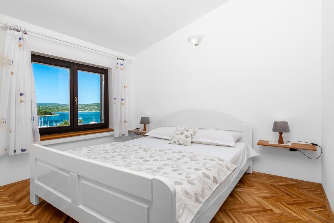 Villa Paradiso Punat Buitenkant foto